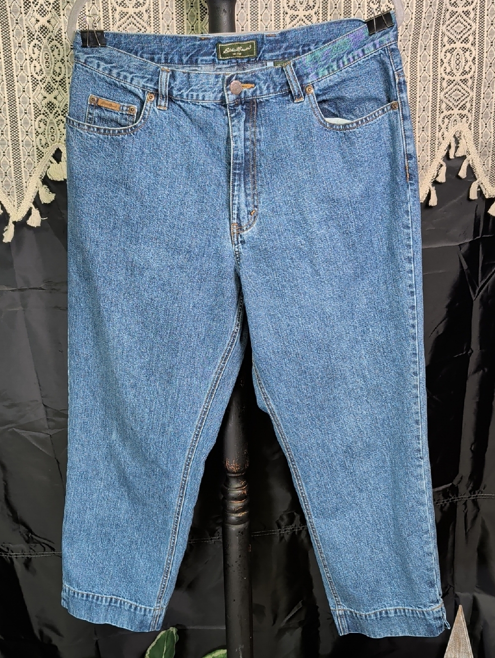 Eddie Bauer Ladies 14 Denim Crop Pants Capri Jeans
